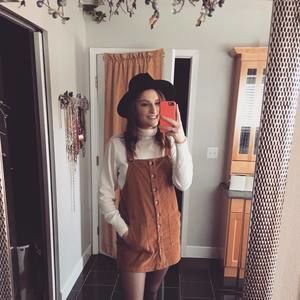 Meet your Posher, Madison